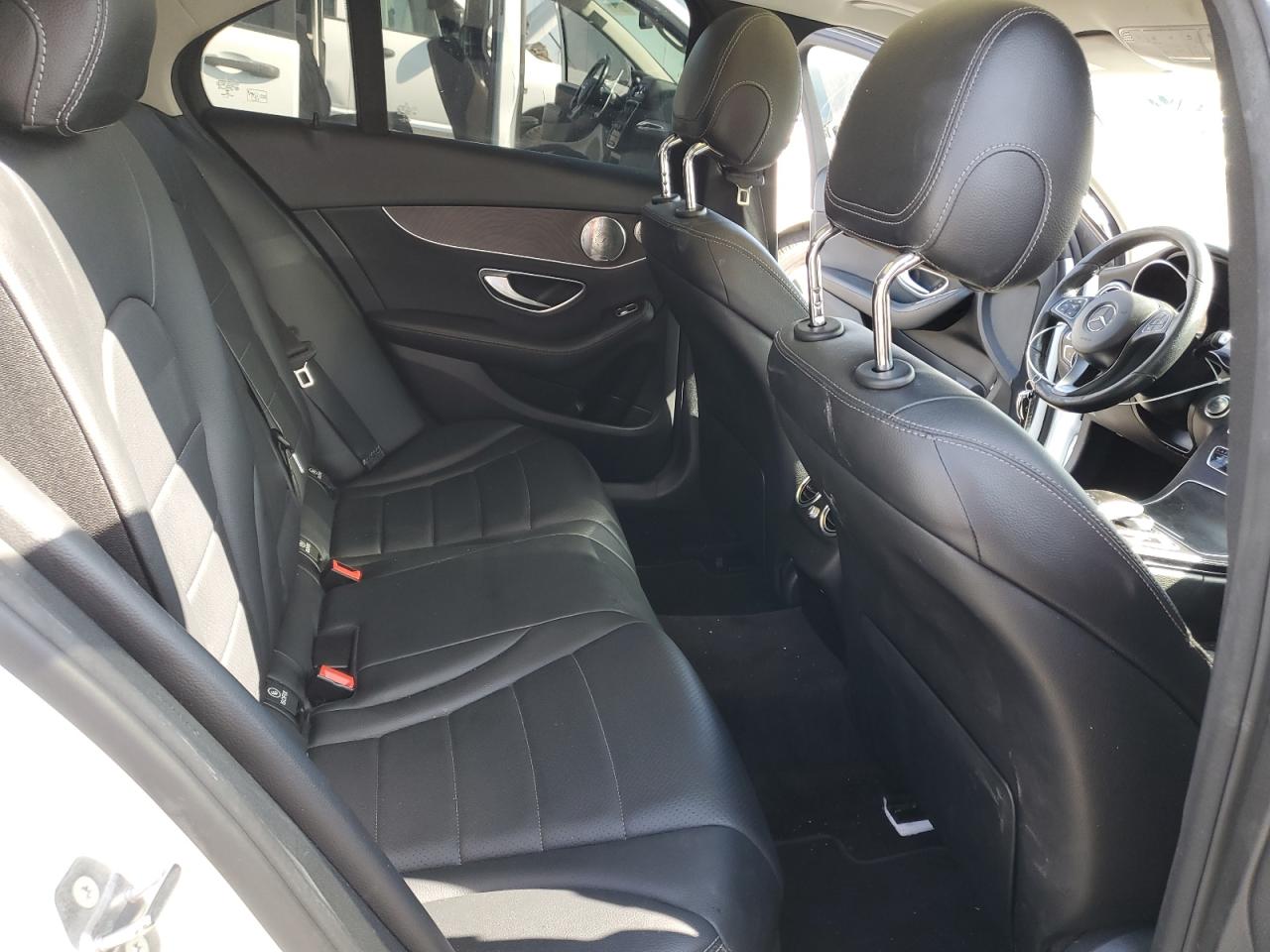 2017 Mercedes-Benz C-klasse VIN 55SWF4JB6HU205186 Copart auction photo, front end / minor dent/scratches damage thumbnail 10