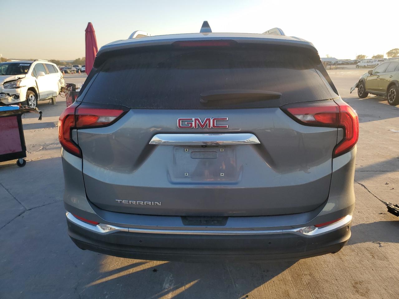 2018 GMC Terrain VIN 3GKALPEV8JL198487 Copart auction photo, front end / minor dent/scratches damage thumbnail 6