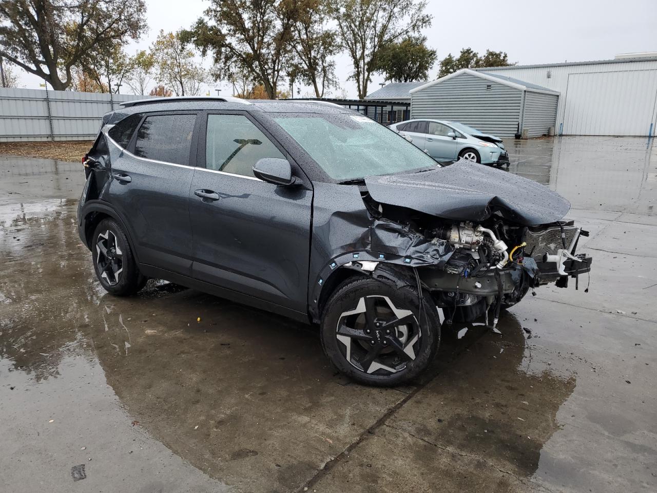 2024 KIA Seltos VIN KNDER2AA6R7640281 Copart auction photo, front end / rear end damage thumbnail 4