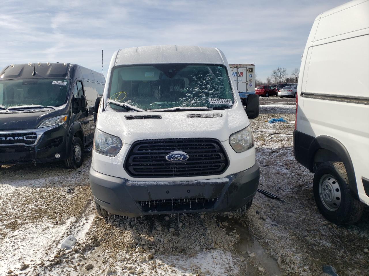 2016 Ford Transit VIN 1FTYR2CM1GKA97310 Copart auction photo, minor dent/scratches damage thumbnail 5