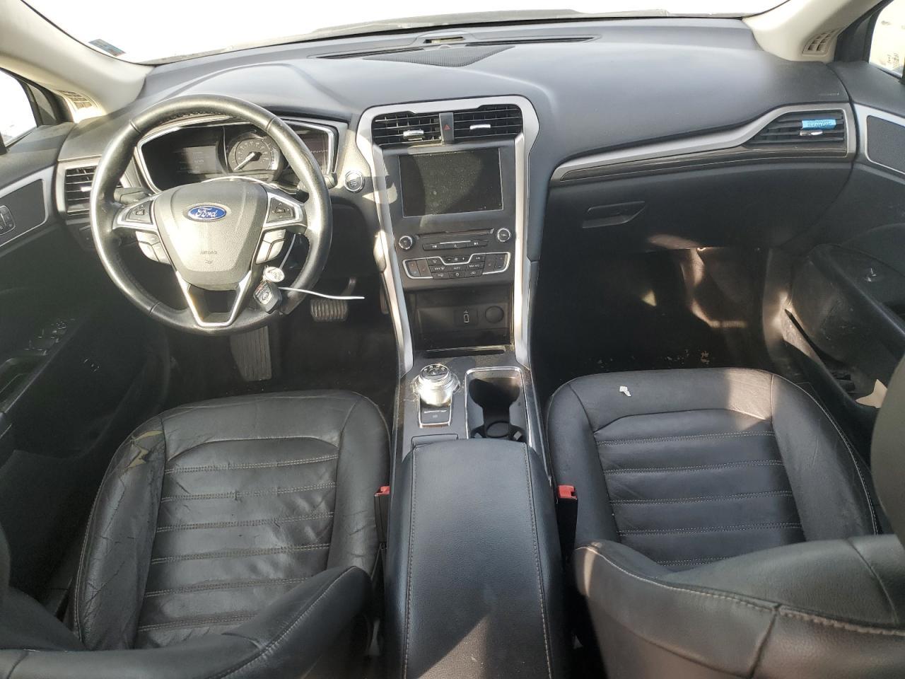 2017 Ford Fusion VIN 3FA6P0PU9HR410215 Copart auction photo, front end damage thumbnail 8