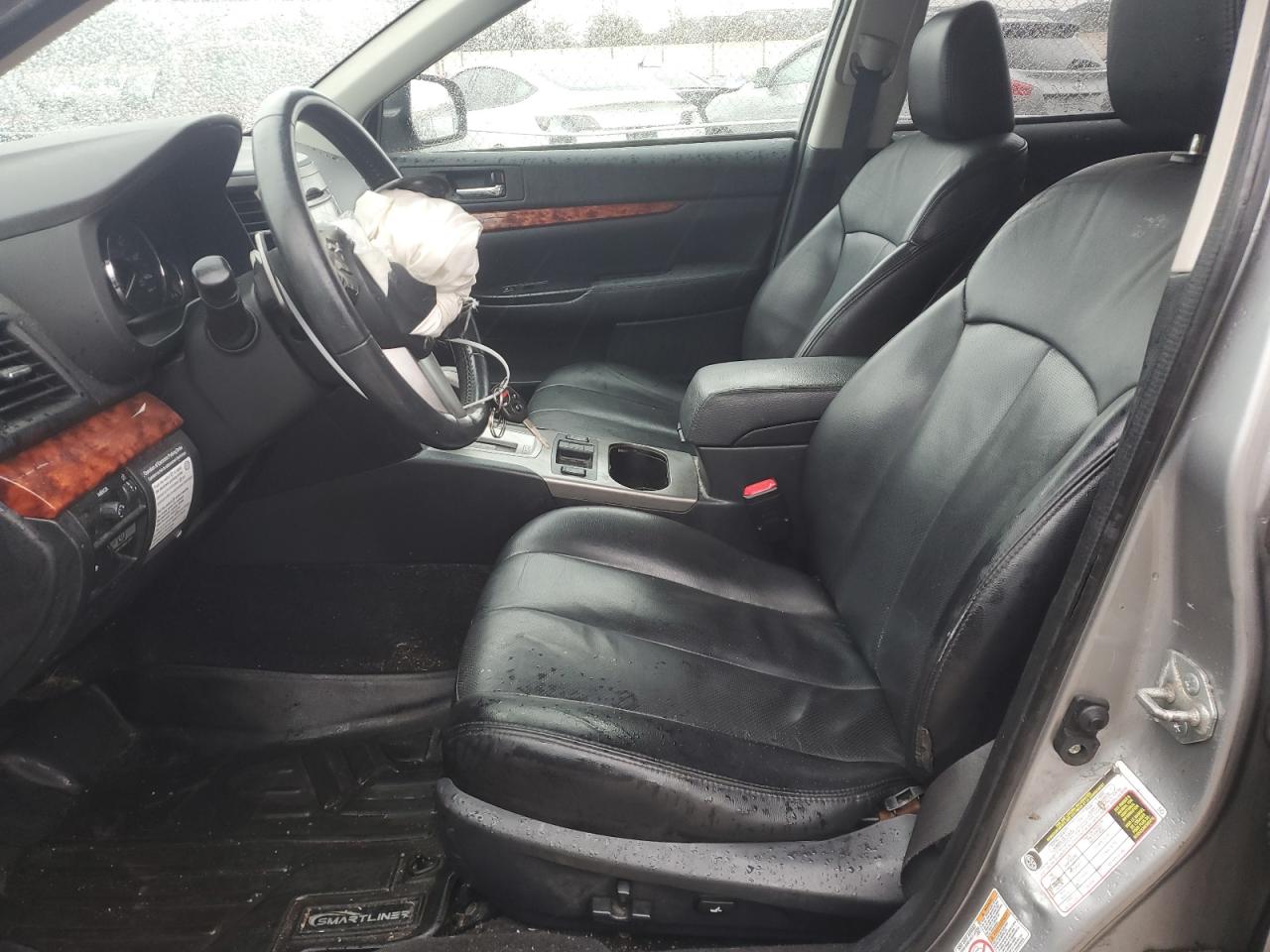 2010 Subaru Outback VIN 4S4BRBKC9A3385393 Copart auction photo, front end / minor dent/scratches damage thumbnail 7