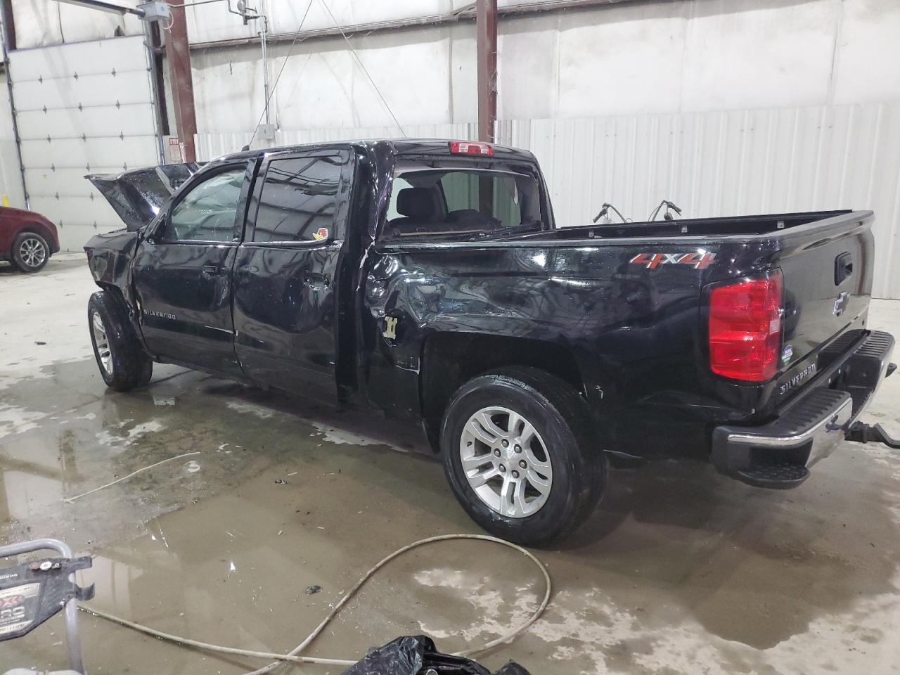 2018 Chevrolet Silverado VIN 3GCUKREC9JG408545 Copart auction photo, all over damage thumbnail 2