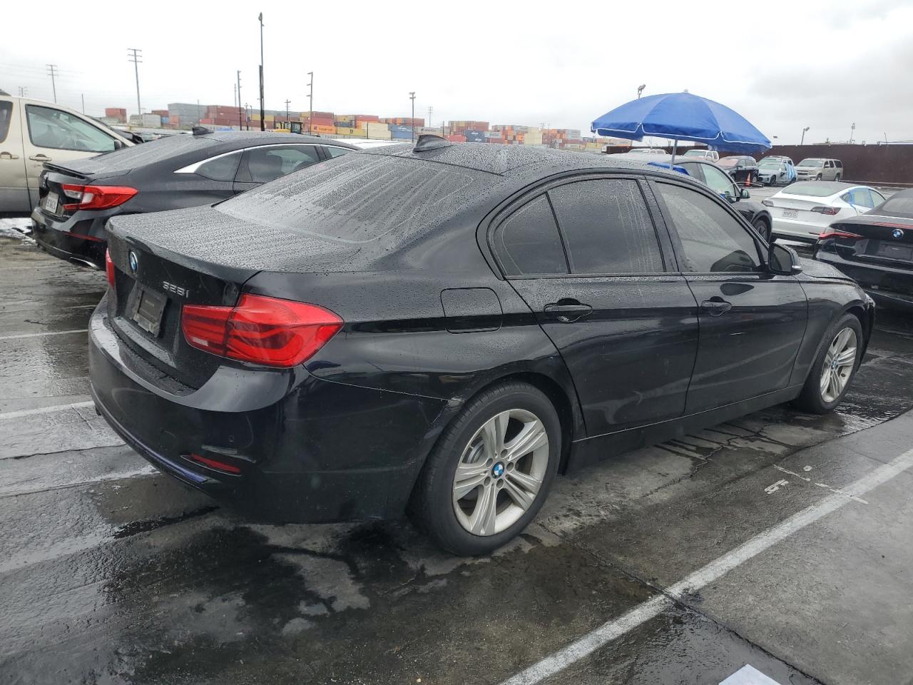 2016 BMW 3er VIN WBA8E9G59GNT45001 Copart auction photo, front end damage thumbnail 3