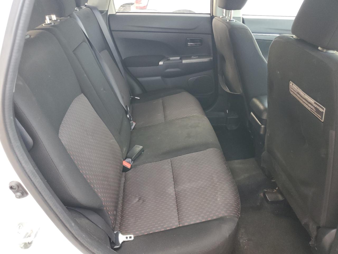 2018 Mitsubishi Outlander VIN JA4AP3AU9JZ015591 Copart auction photo, front end / side damage thumbnail 11