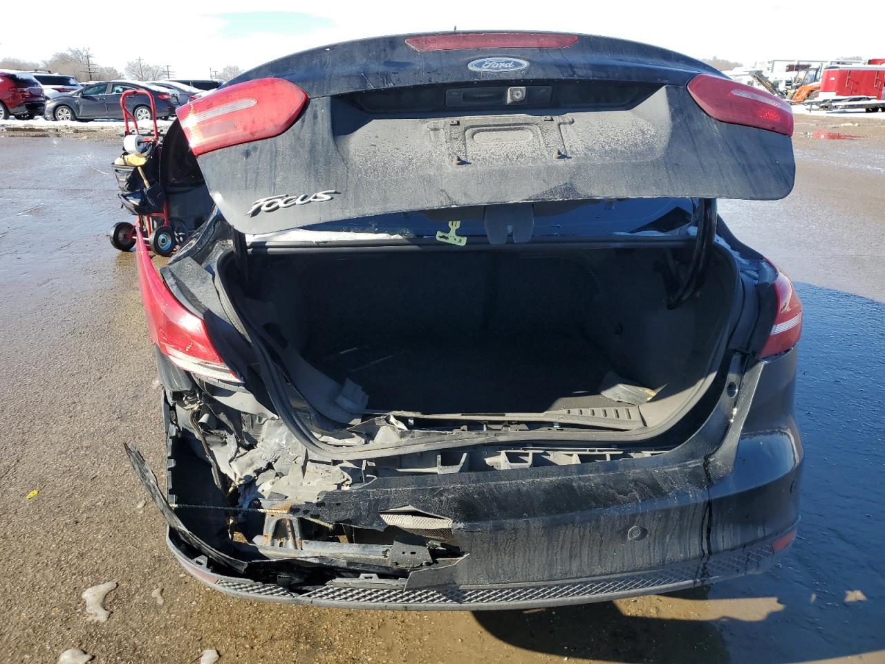 2016 Ford Focus VIN 1FADP3F22GL405718 Copart auction photo, rear end / front end damage thumbnail 6