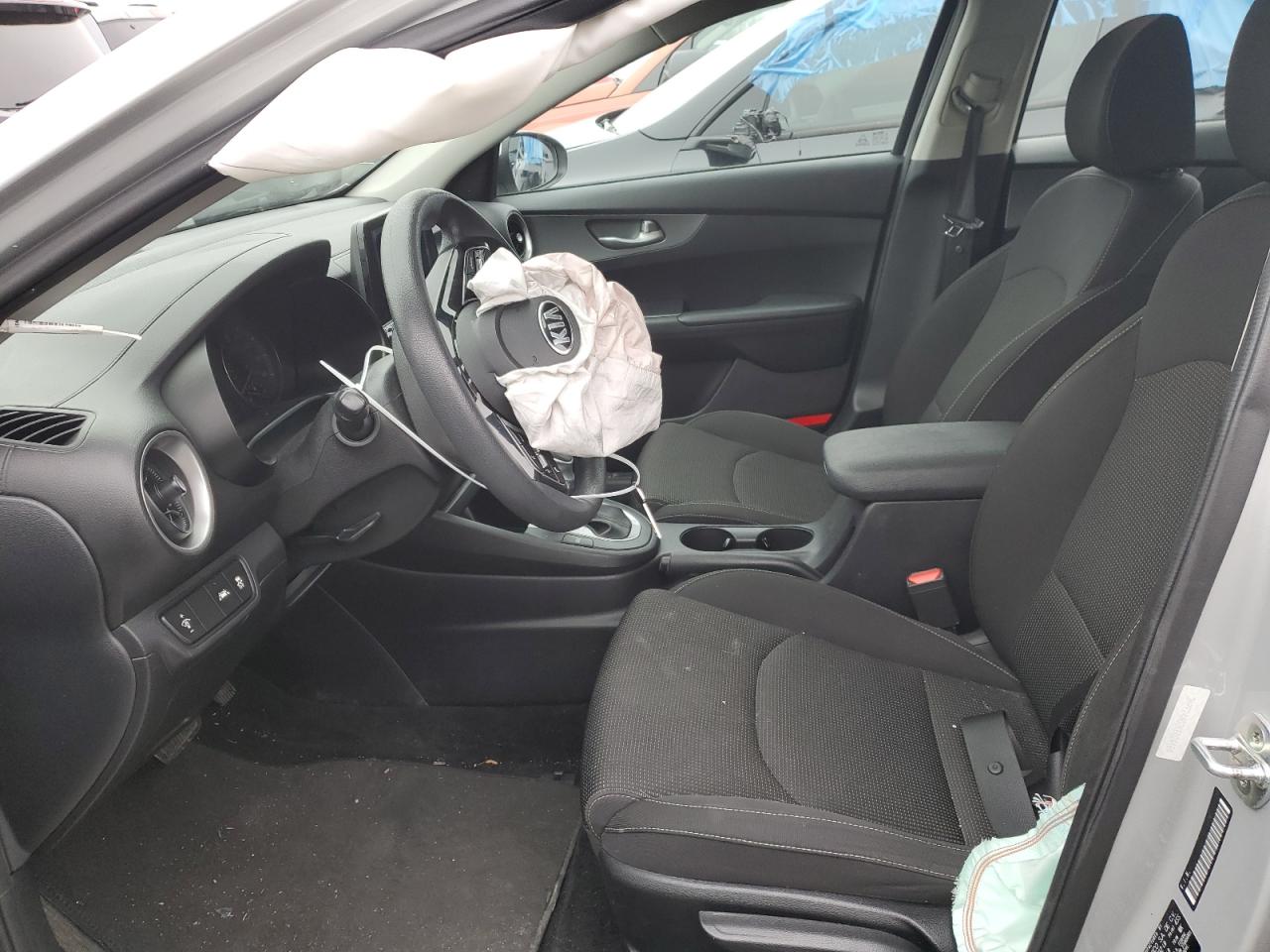2019 KIA Forte VIN 3KPF24AD2KE024484 Copart auction photo, front end / minor dent/scratches damage thumbnail 7