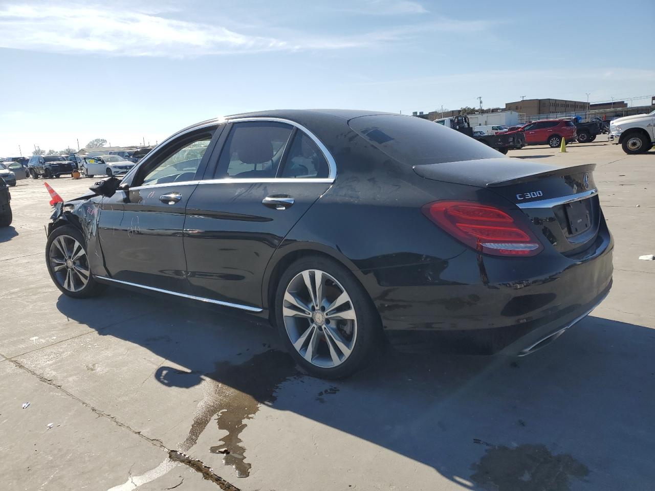 2016 Mercedes-Benz C-klasse VIN 55SWF4KB7GU135923 Copart auction photo, front end damage thumbnail 2