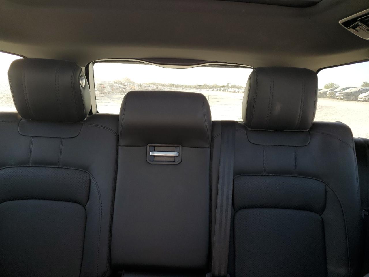 2020 Land Rover Range Rover VIN SALGS2RU5LA571565 Copart auction photo, front end / minor dent/scratches damage thumbnail 10