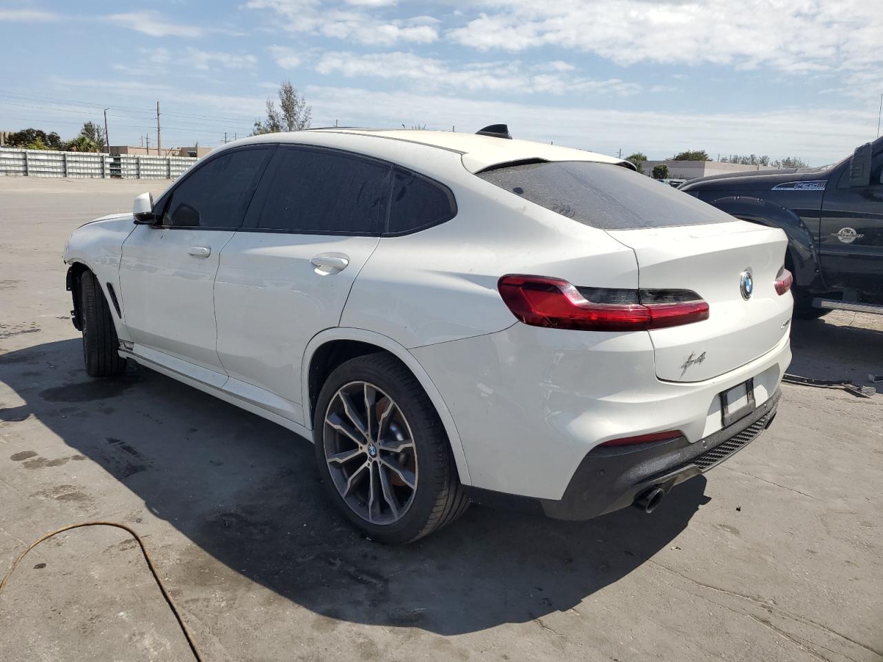 2021 BMW X4 VIN 5UX2V1C01M9E03922 Copart auction photo, front end damage thumbnail 2