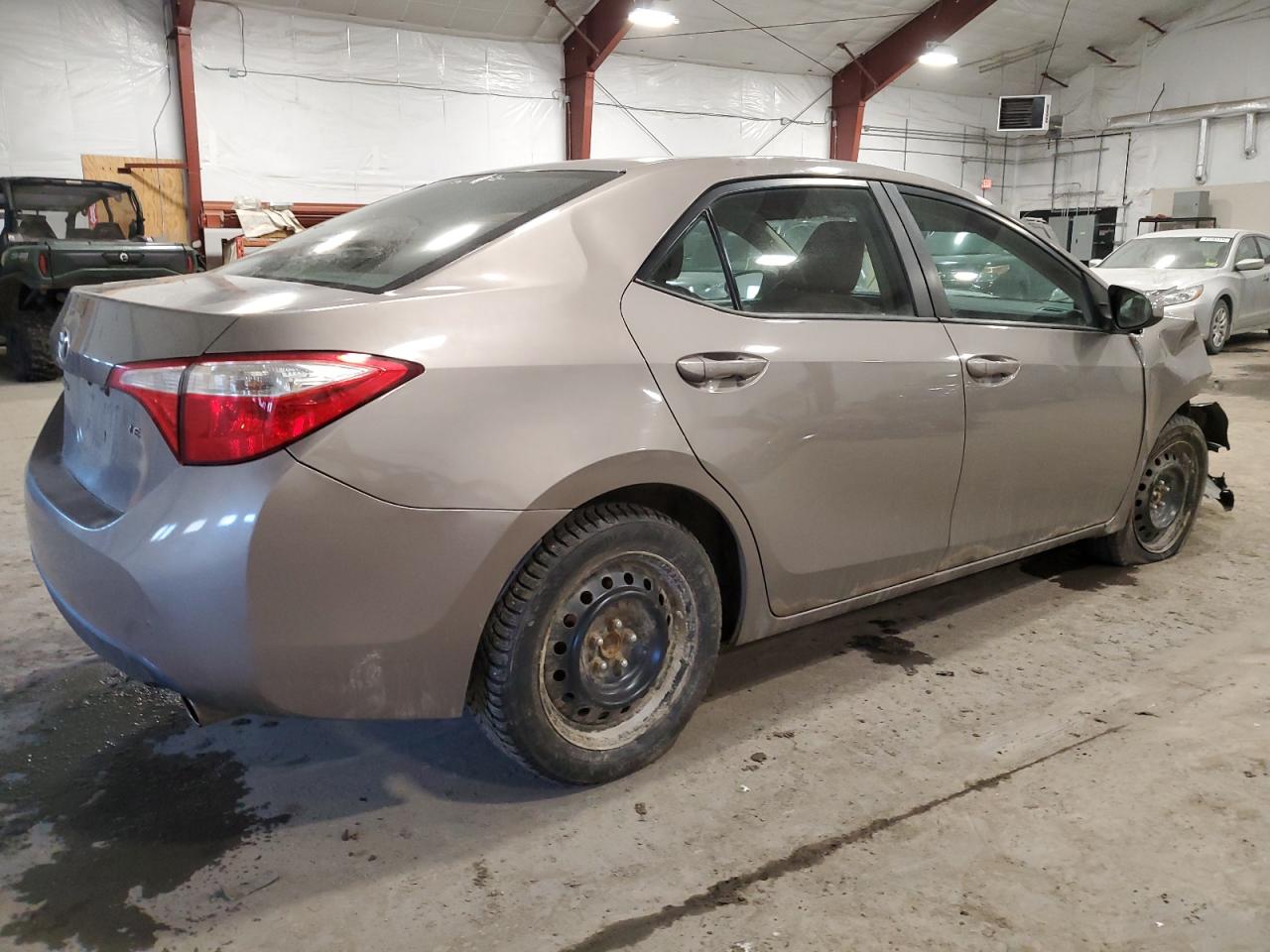 2014 Toyota Corolla VIN 2T1BURHE2EC001598 Copart auction photo, front end / minor dent/scratches damage thumbnail 3