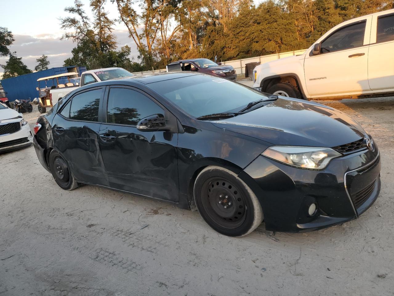 2015 Toyota Corolla VIN 2T1BURHEXFC358254 Copart auction photo, all over damage thumbnail 4