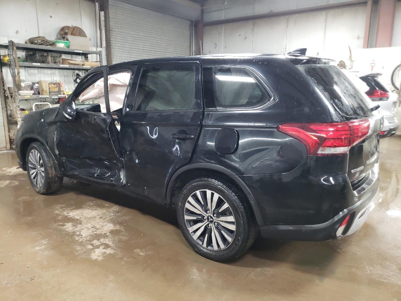 2020 Mitsubishi Outlander VIN JA4AD3A36LZ024316 Copart auction photo, side / front end damage thumbnail 2