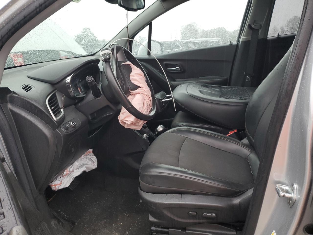 2019 Chevrolet Trax VIN KL7CJLSB2KB843647 Copart auction photo, all over damage thumbnail 7