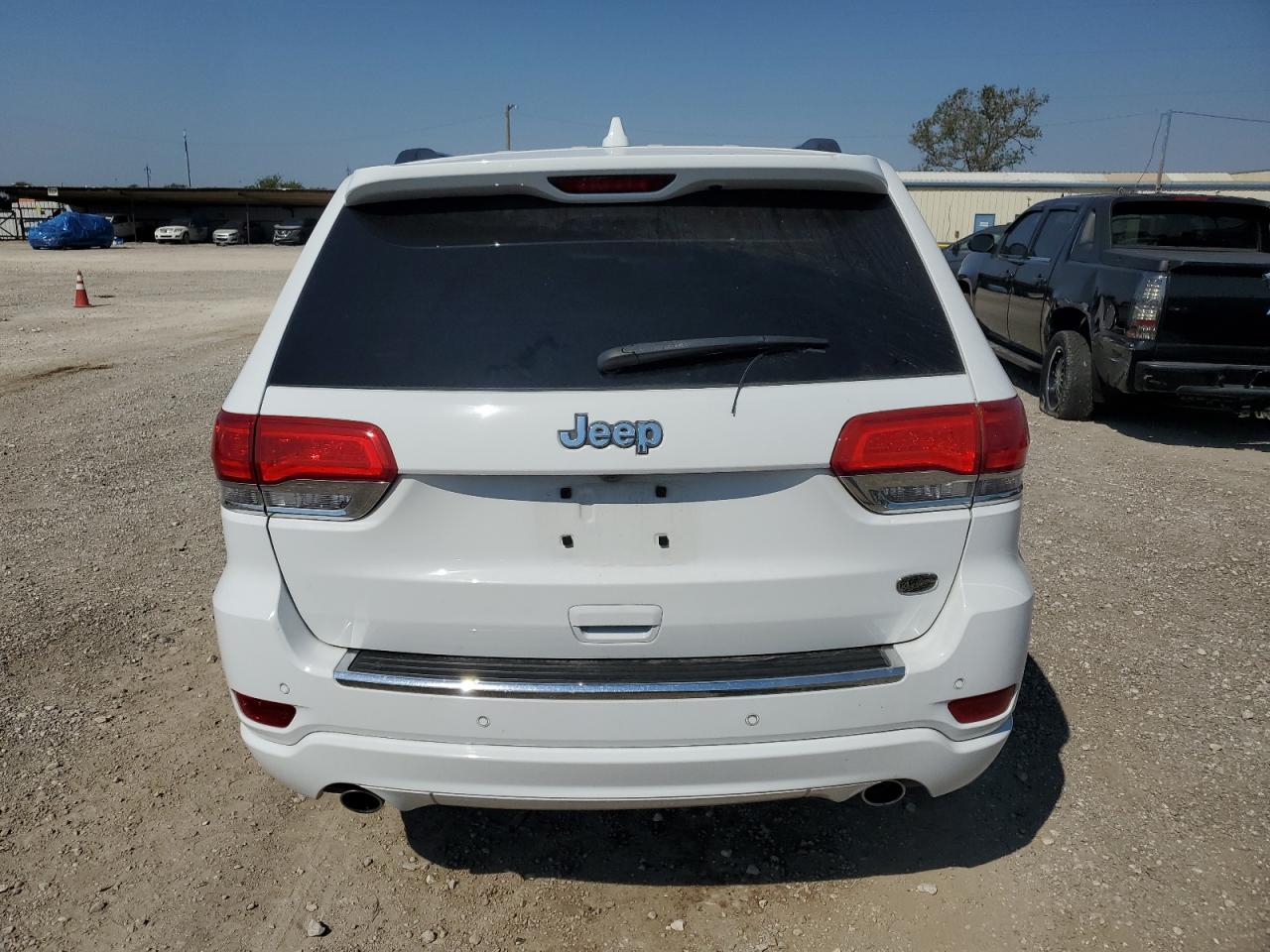 2017 Jeep Grand Cherokee VIN 1C4RJECGXHC868236 Copart auction photo, front end damage thumbnail 6
