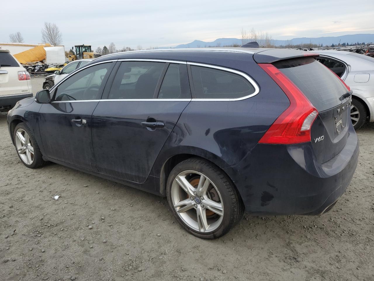 2016 Volvo V60 VIN YV1612SK4G1309924 Copart auction photo, stripped damage thumbnail 2