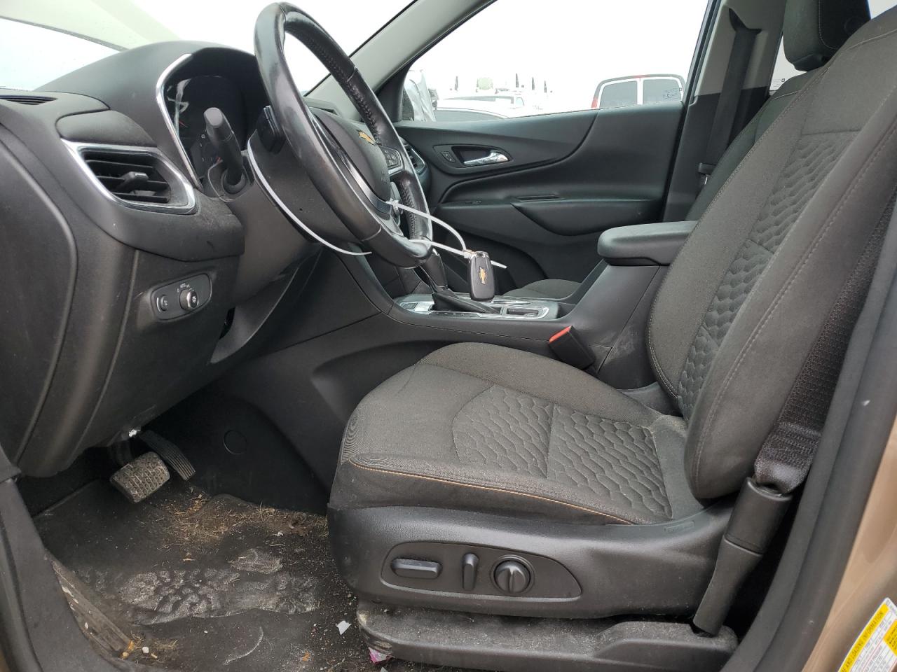 2018 Chevrolet Equinox VIN 3GNAXSEV2JL276563 Copart auction photo, front end / side damage thumbnail 7