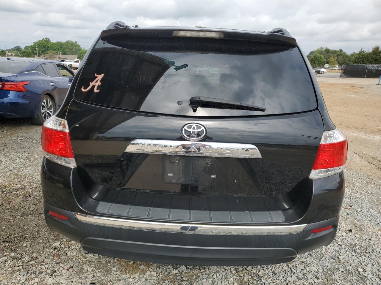 2012 Toyota Highlander VIN 5TDZK3EH1CS070884 Copart auction photo, side damage thumbnail 6