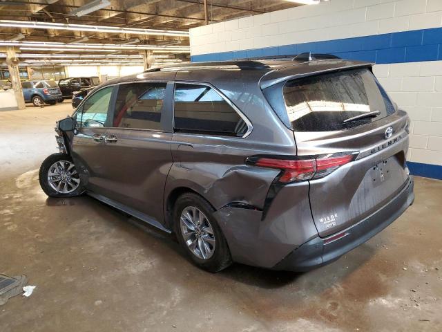 2022 Toyota Sienna VIN 5TDJSKFC3NS072682 Copart auction photo, front end / rear end damage thumbnail 2