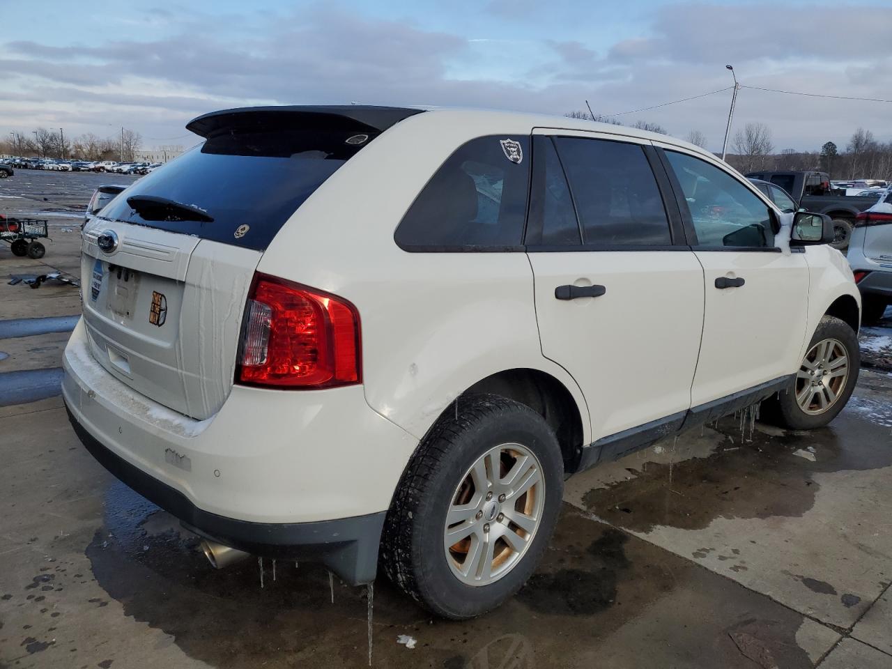 2011 Ford Edge VIN 2FMDK3GC1BBA15469 Copart auction photo, minor dent/scratches damage thumbnail 3