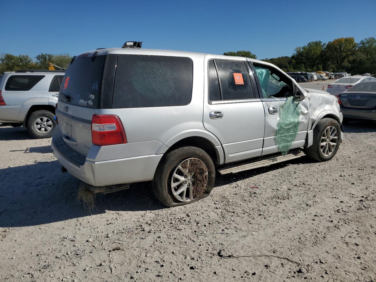 2017 Ford Expedition VIN 1FMJU2AT1HEA26808 Copart auction photo, rollover damage thumbnail 3