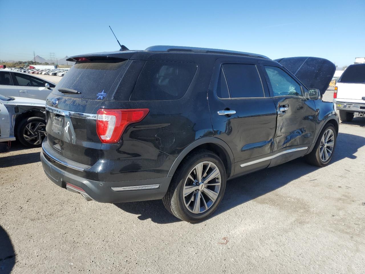 2018 Ford Explorer VIN 1FM5K7F81JGB33683 Copart auction photo, side damage thumbnail 3