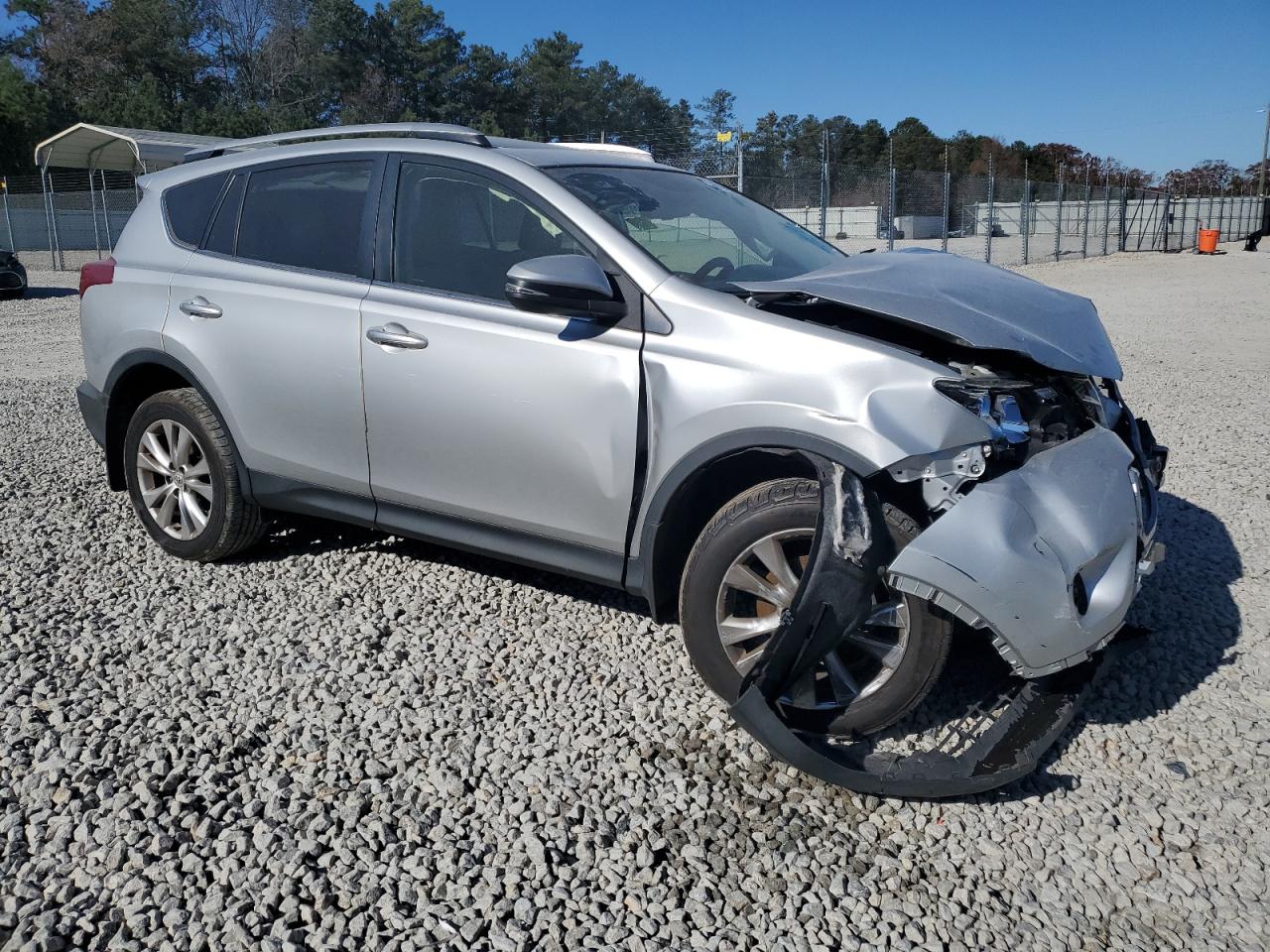 2015 Toyota RAV 4 VIN JTMYFREV2FJ049083 Copart auction photo, front end / minor dent/scratches damage thumbnail 4