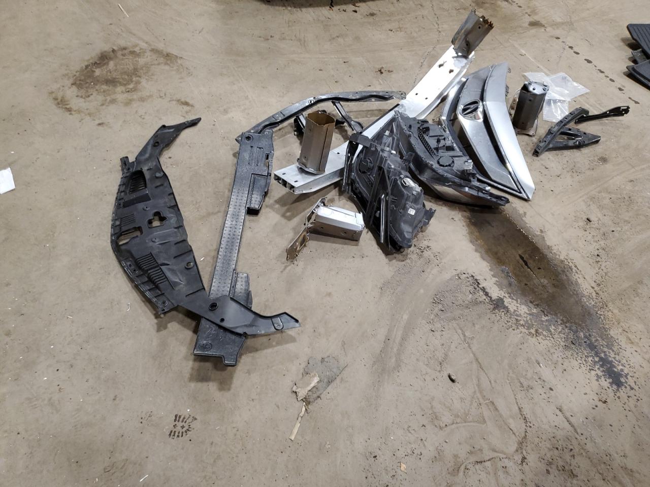 2017 Acura ILX VIN 19UDE2F38HA000383 Copart auction photo, front end damage thumbnail 12
