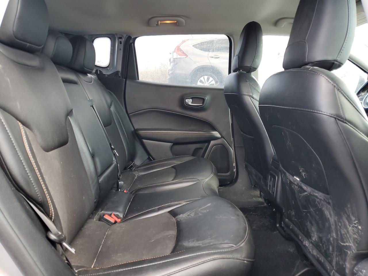 2020 Jeep Compass VIN 3C4NJDBB3LT217655 Copart auction photo, rear end damage thumbnail 11