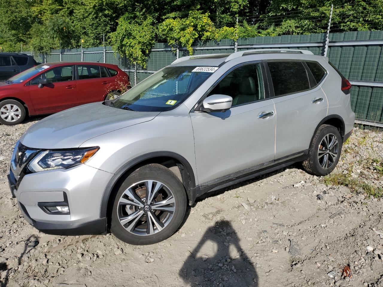 2018 Nissan Rogue VIN 5N1AT2MV2JC712986