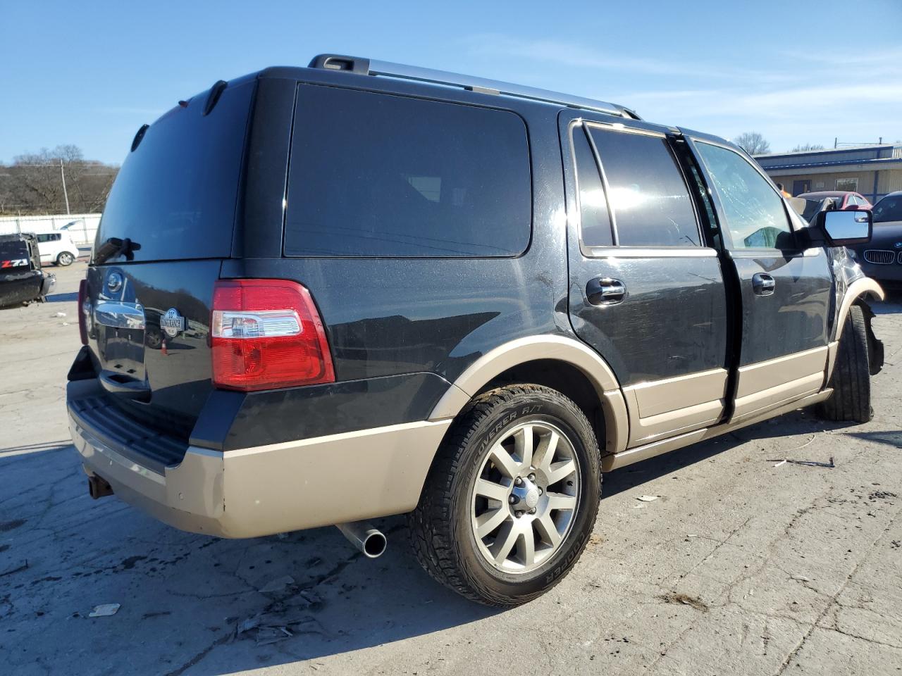 2014 Ford Expedition VIN 1FMJU1J52EEF42845 Copart auction photo, all over damage thumbnail 3
