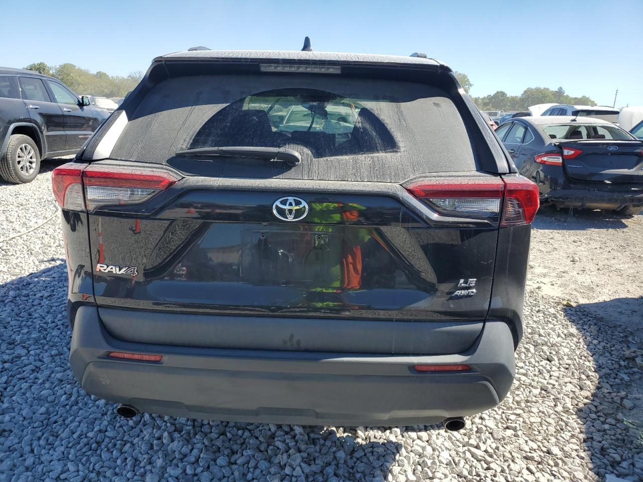 2019 Toyota RAV 4 VIN 2T3G1RFV1KW052478 Copart auction photo, front end / side damage thumbnail 6