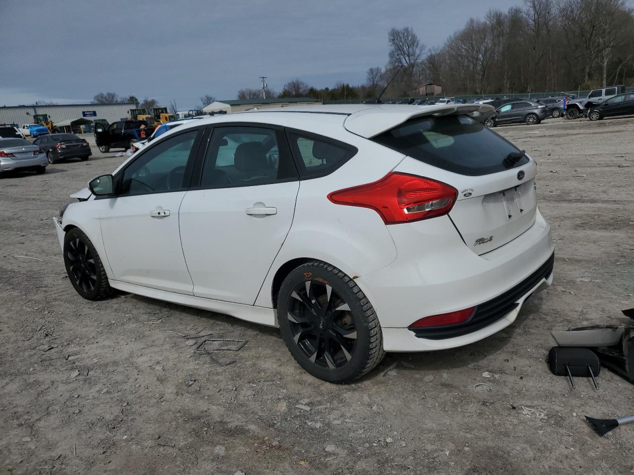 2017 Ford Focus VIN 1FADP3L98HL257478 Copart auction photo, front end damage thumbnail 2