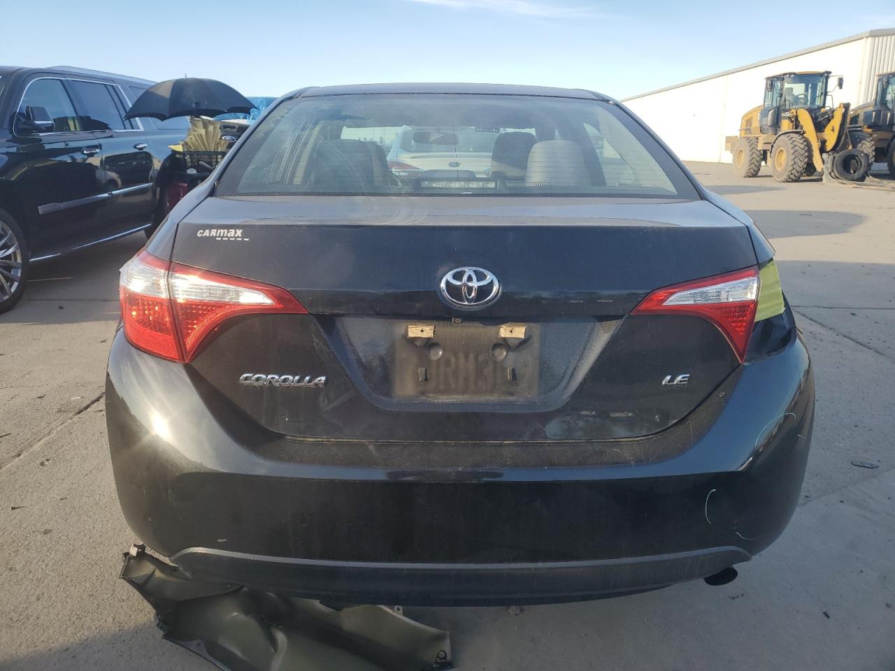 2015 Toyota Corolla VIN 5YFBURHE4FP257209 Copart auction photo, front end / rear end damage thumbnail 6