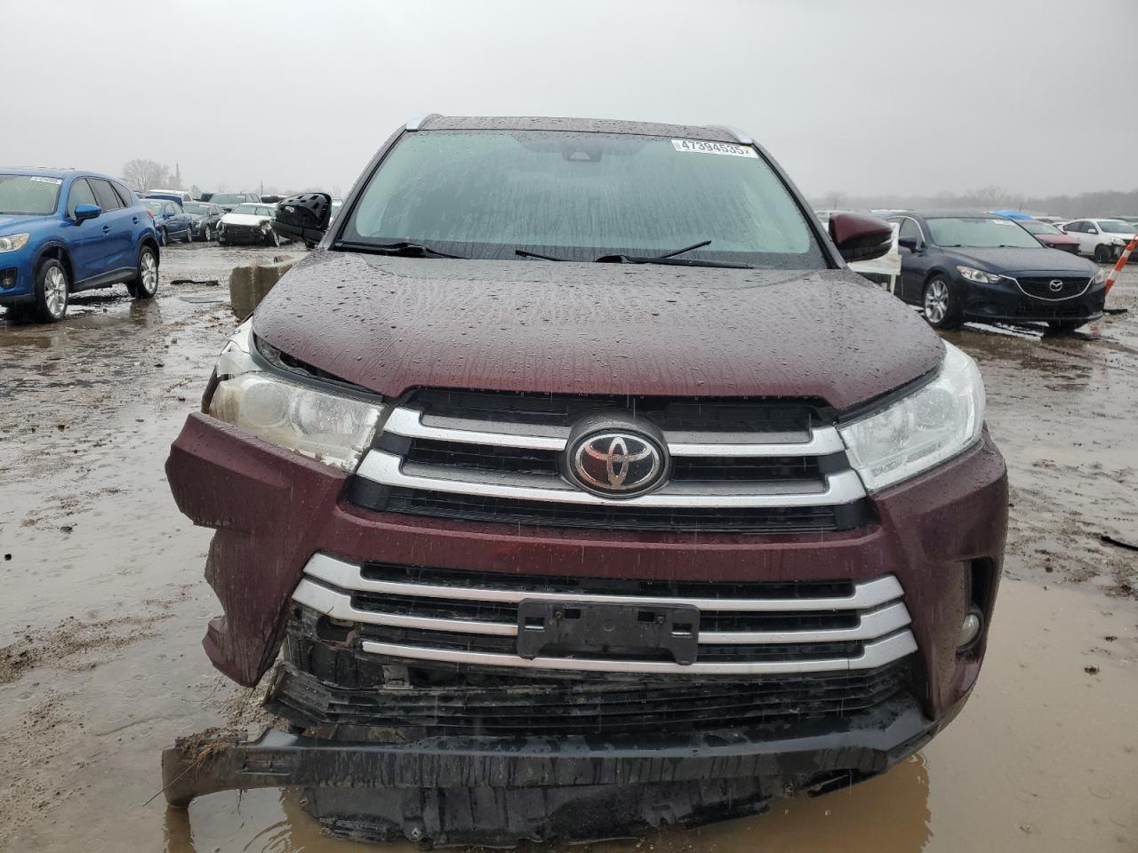 2019 Toyota Highlander VIN 5TDJZRFH3KS701658 Copart auction photo, front end damage thumbnail 5