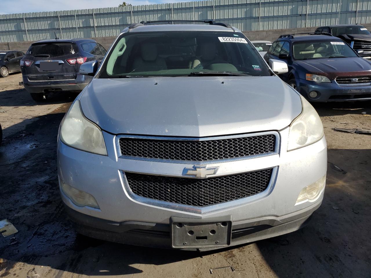2011 Chevrolet Traverse VIN 1GNKVJED3BJ363702 Copart auction photo, side damage thumbnail 5