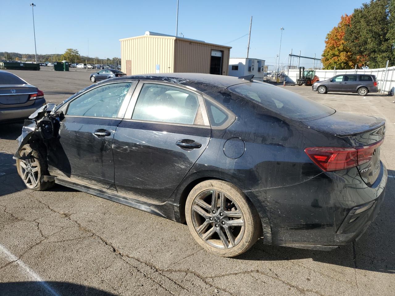 2020 KIA Forte VIN 3KPF34AD5LE162096 Copart auction photo, front end / side damage thumbnail 2