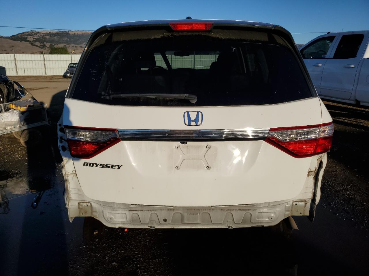 2012 Honda Odyssey VIN 5FNRL5H61CB037939 Copart auction photo, rear end / side damage thumbnail 6