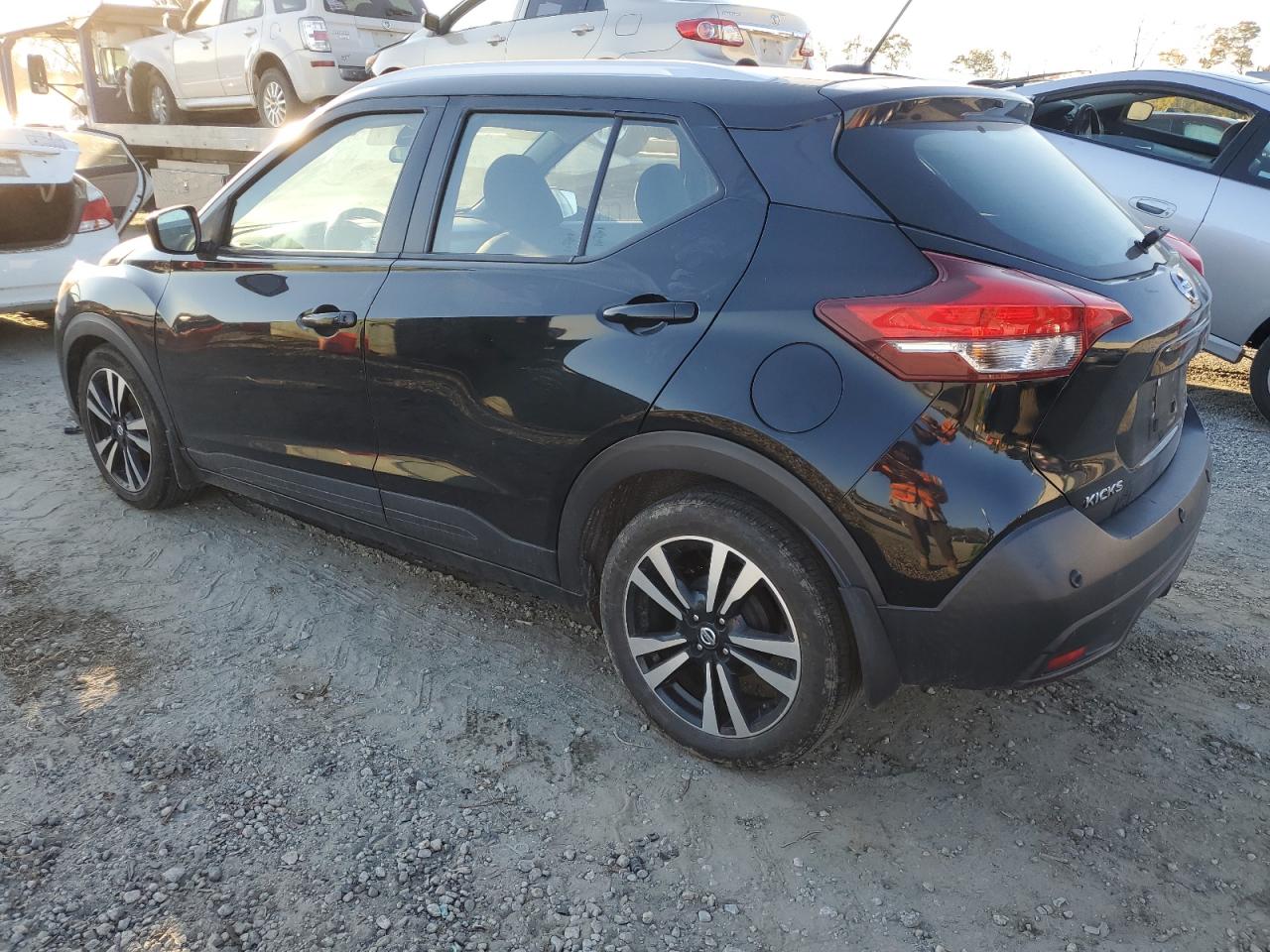 2020 Nissan Kicks VIN 3N1CP5CV0LL527978 Copart auction photo, front end / undercarriage damage thumbnail 2