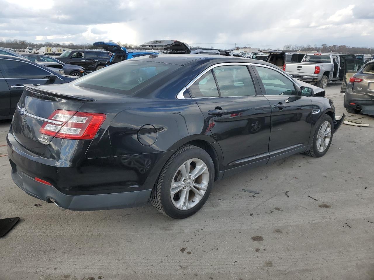 2013 Ford Taurus VIN 1FAHP2E87DG220182 Copart auction photo, front end damage thumbnail 3