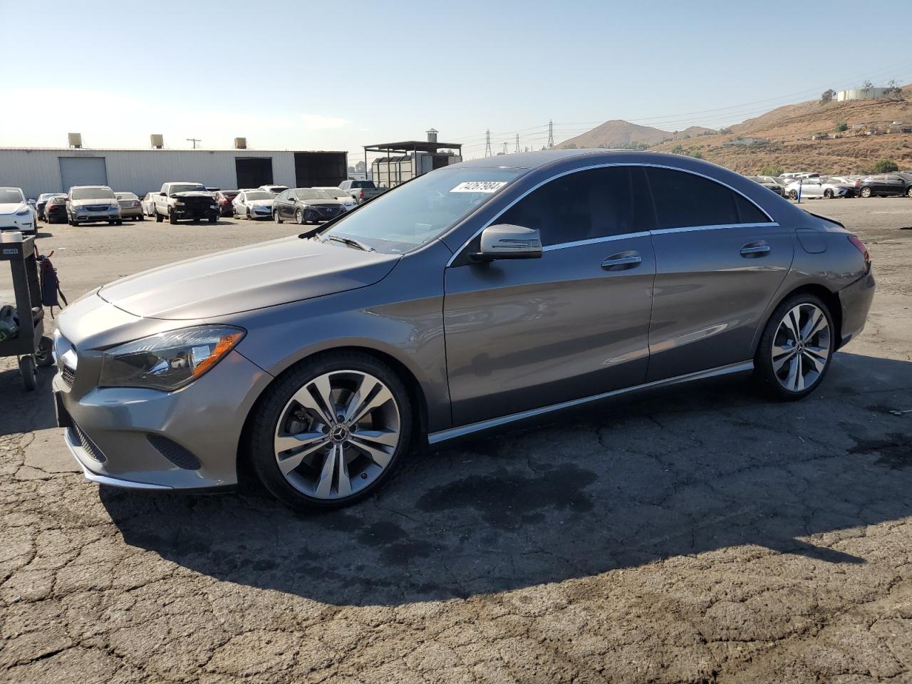 2018 Mercedes-Benz CLA-klasse VIN WDDSJ4EB9JN526905