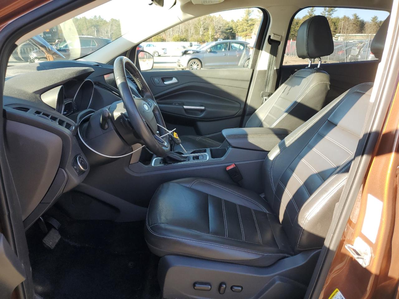 2017 Ford Escape VIN 1FMCU9G94HUB84627 Copart auction photo, side / front end damage thumbnail 7