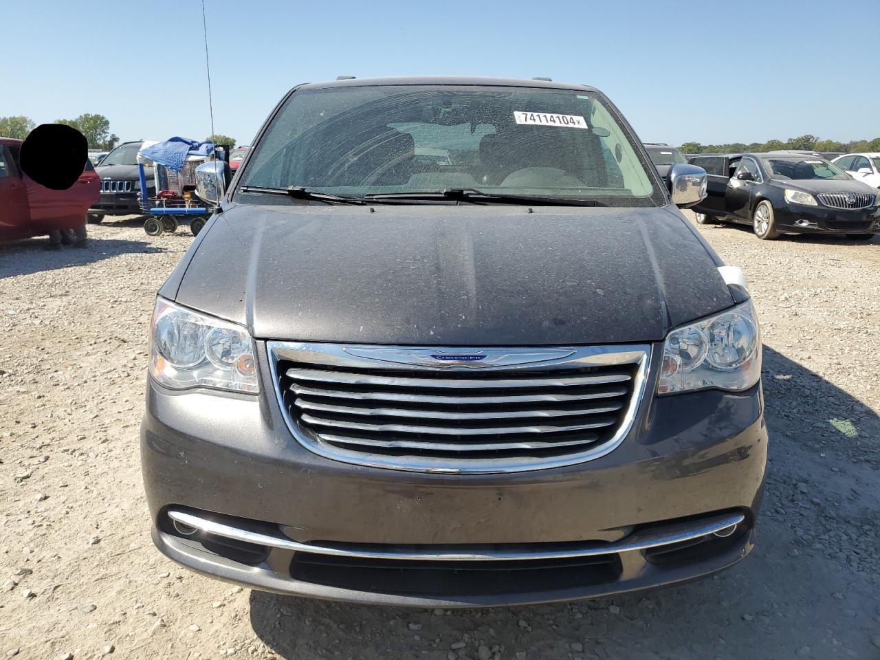 2015 Chrysler Town & Country VIN 2C4RC1CG8FR753495 Copart auction photo, water/flood damage thumbnail 5