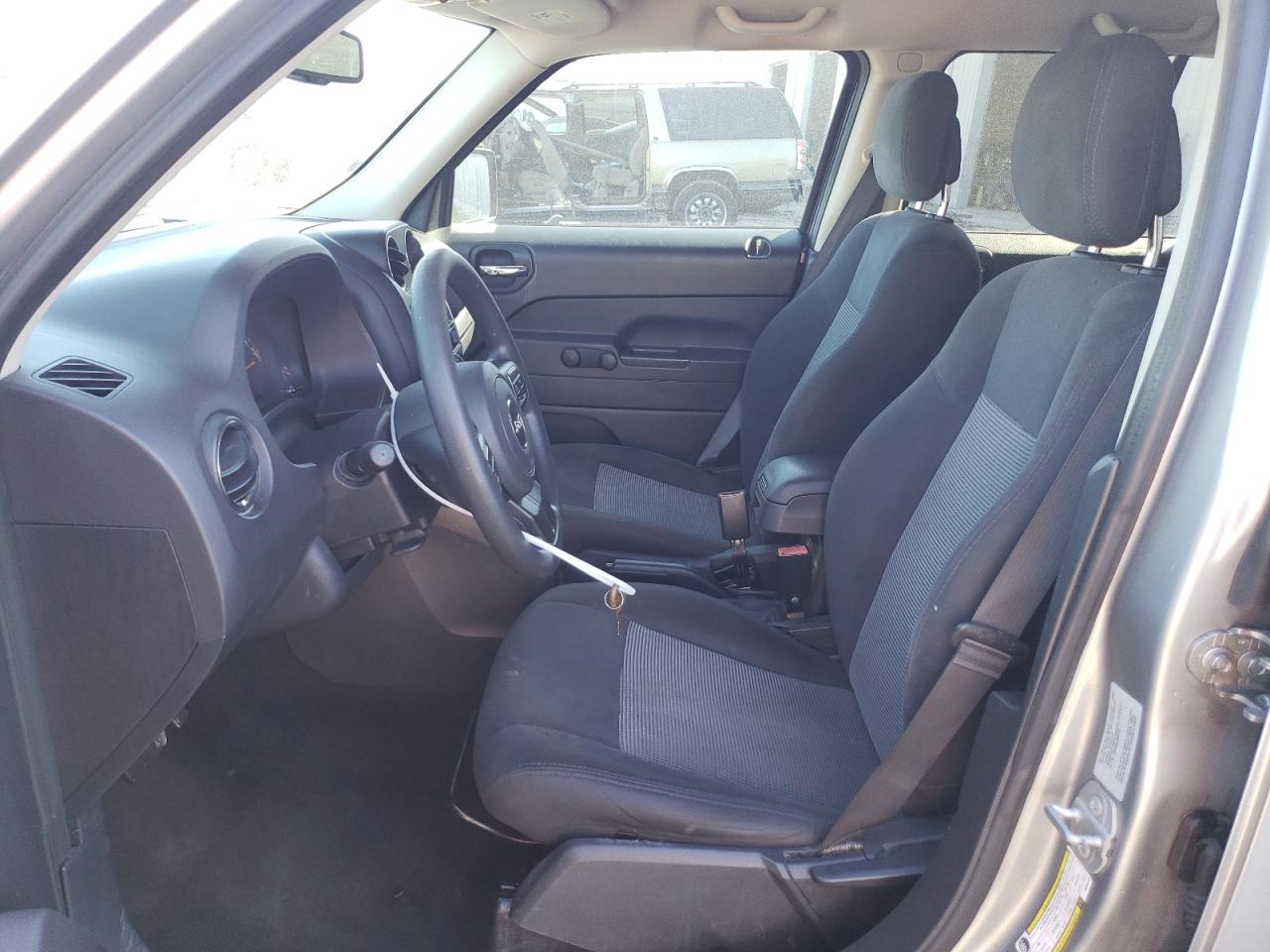 2016 Jeep Liberty (Patriot) VIN 1C4NJPBB6GD554723 Copart auction photo, front end damage thumbnail 7