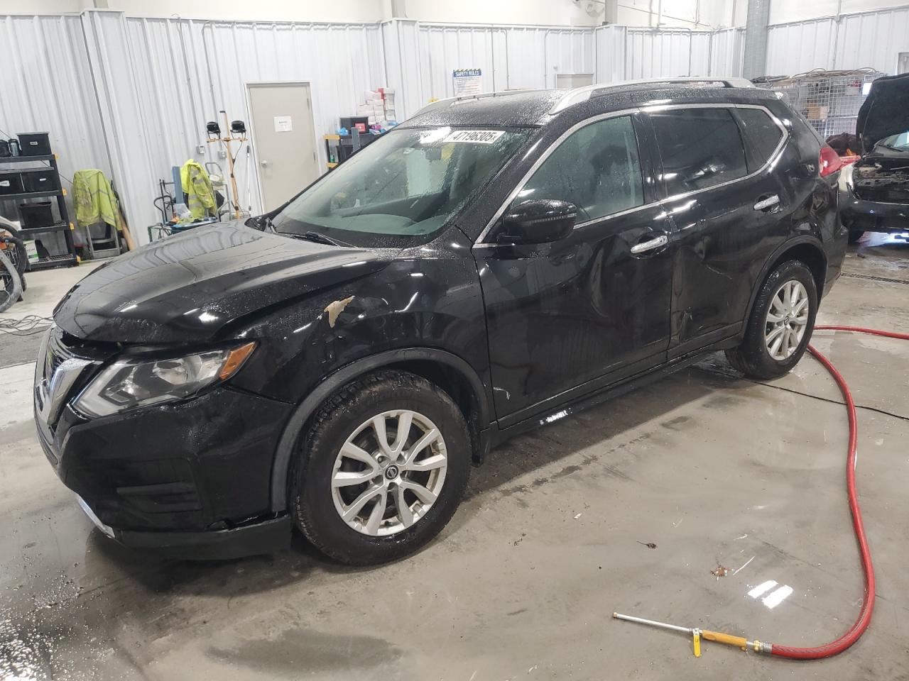 2017 Nissan Rogue VIN KNMAT2MV2HP587592