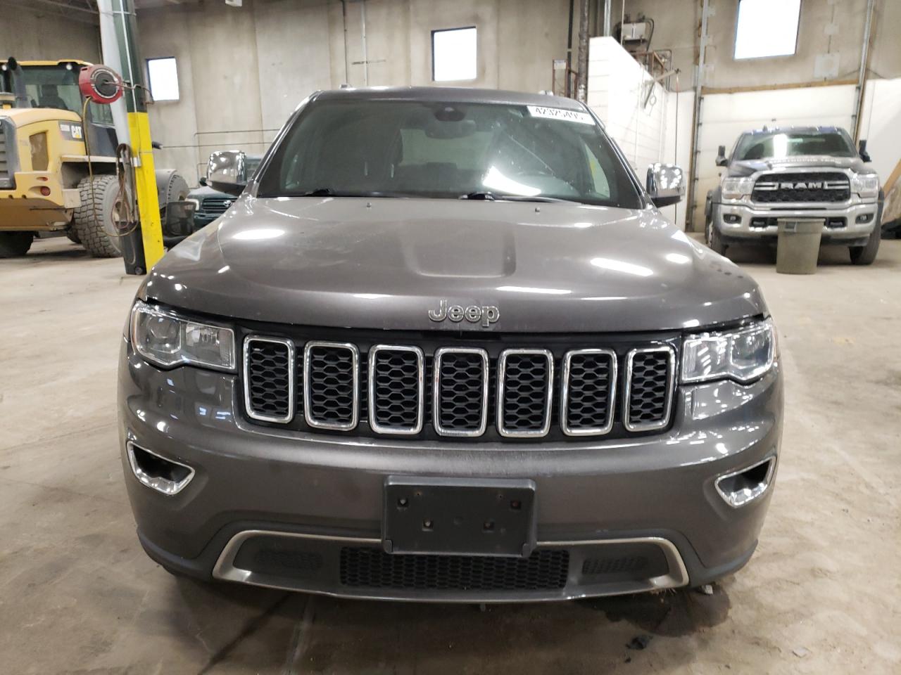 2018 Jeep Grand Cherokee VIN 1C4RJFBG0JC297675 Copart auction photo, undercarriage / side damage thumbnail 5