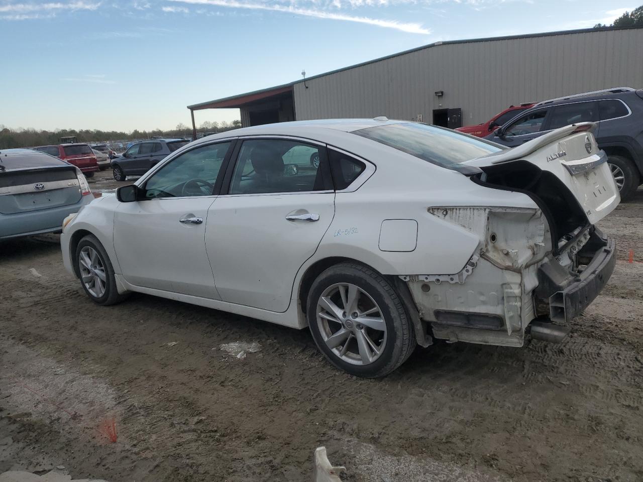 2013 Nissan Altima VIN 1N4AL3AP8DN429457 Copart auction photo, rear end / minor dent/scratches damage thumbnail 2