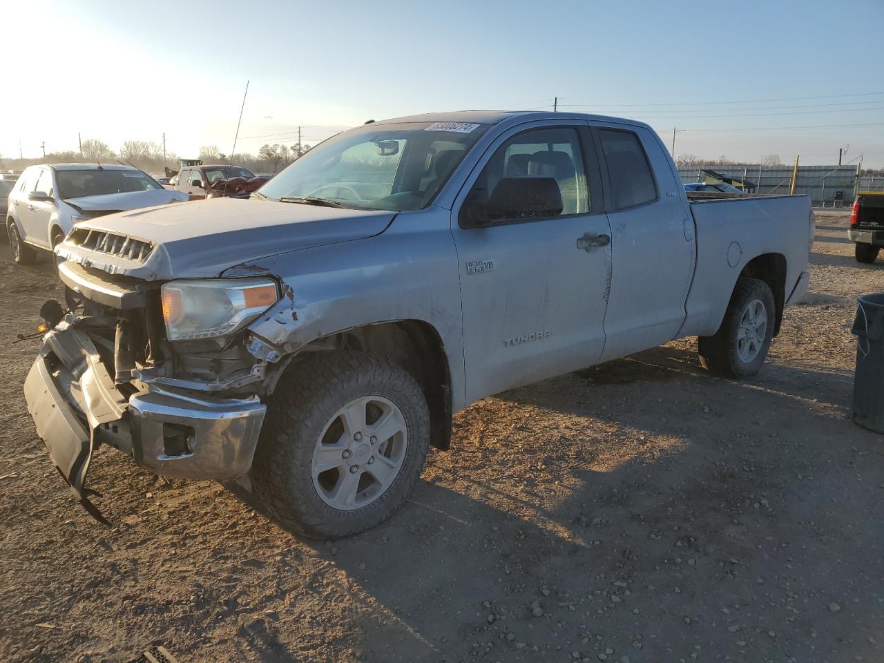 2014 Toyota Tundra VIN 5TFUW5F14EX401739