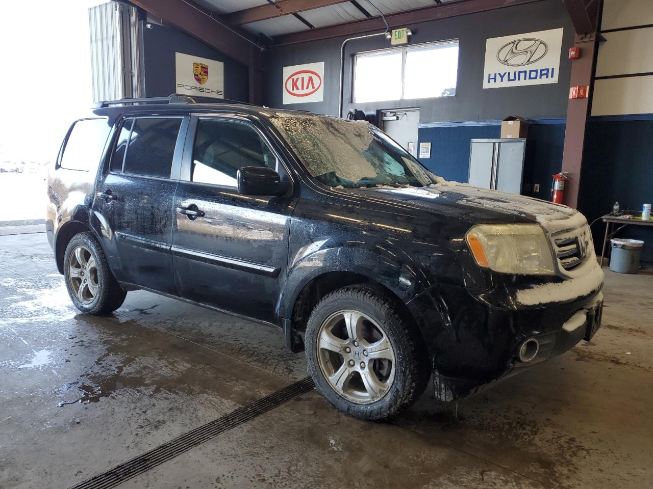 2012 Honda Pilot VIN 5FNYF4H56CB042168 Copart auction photo, minor dent/scratches damage thumbnail 4