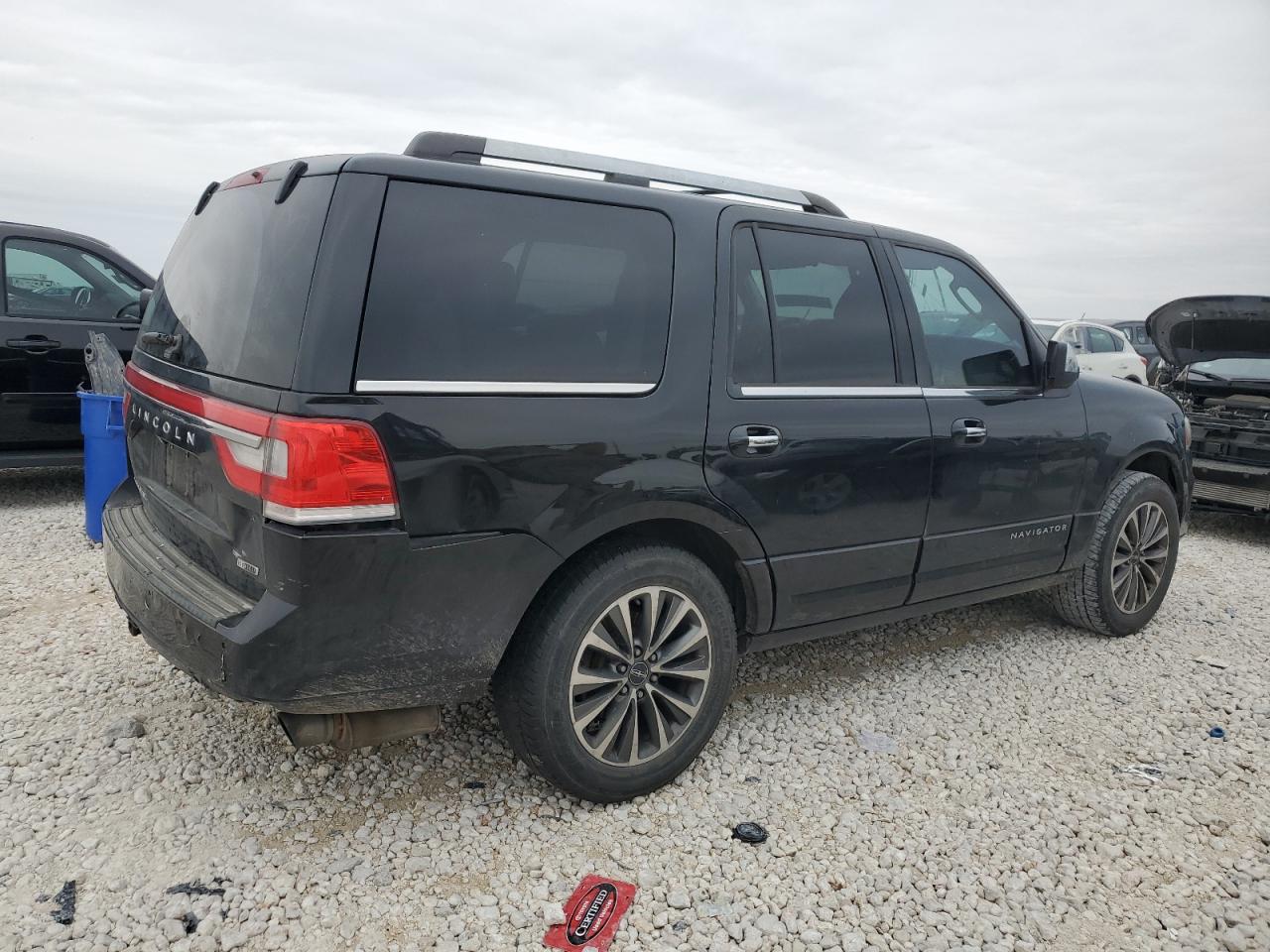 2015 Lincoln Navigator VIN 5LMJJ2HT1FEJ08935 Copart auction photo, all over damage thumbnail 3